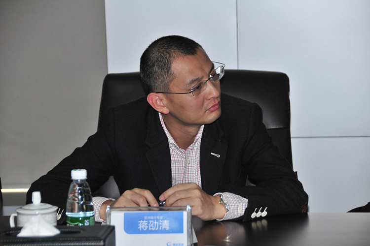 1439453603128643.jpg 省低碳中心与亚洲开发银行专家组一行莅临我集团调研